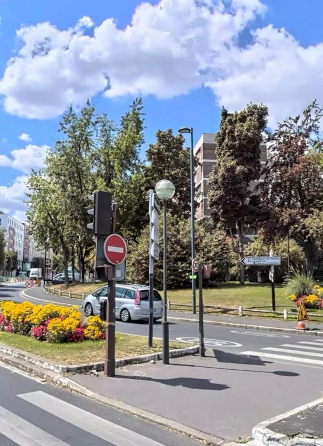 Rose Blossom Apartment In Paris فانف المظهر الخارجي الصورة